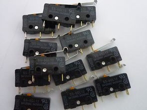 探索工業(yè)自動化 HTZ 7311點(diǎn)動微動開關(guān)、傳感器、光柵光幕與行程開關(guān)的綜合應(yīng)用